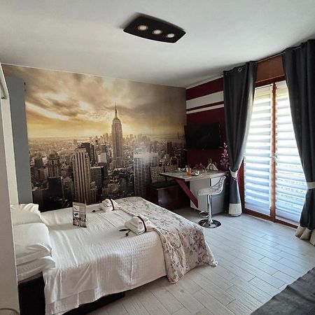 ורונה Studio Flat Policlinico G B Rossi Borgo Roma מראה חיצוני תמונה